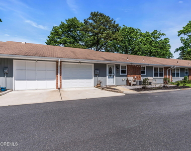 390 Picardy Court - Photo Thumbnail 2