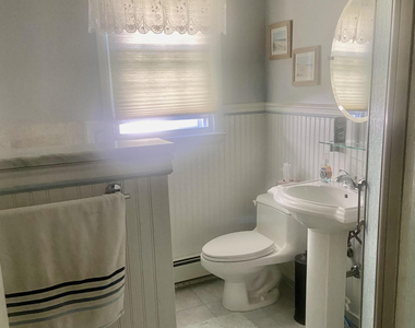 7 Basset Drive - Photo Thumbnail 10