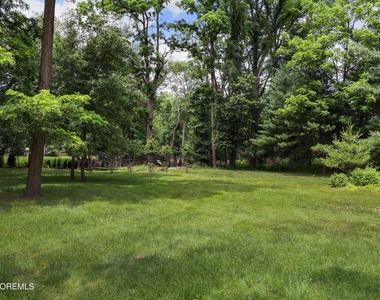 89 Middletown Road - Photo Thumbnail 9