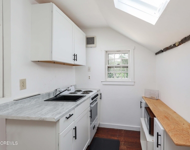 89 Middletown Road - Photo Thumbnail 6