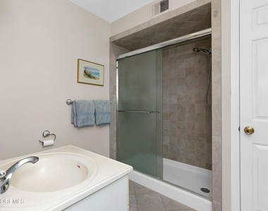 203 Washington Boulevard - Photo Thumbnail 14