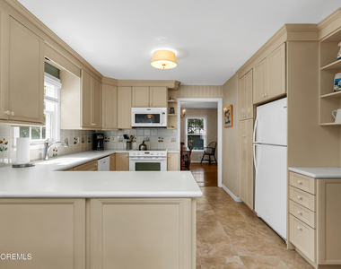 203 Washington Boulevard - Photo Thumbnail 6