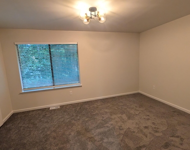 13 Wren Way - Photo Thumbnail 9