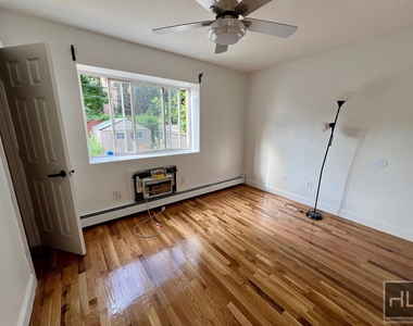 449 Lexington Avenue - Photo Thumbnail 11