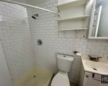 449 Lexington Avenue - Photo Thumbnail 10