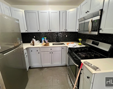 449 Lexington Avenue - Photo Thumbnail 7