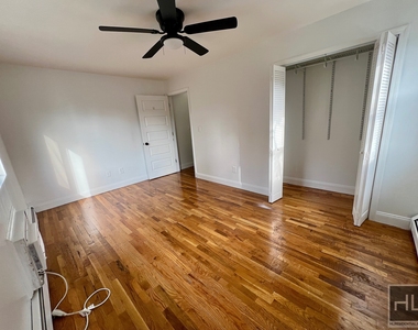 449 Lexington Avenue - Photo Thumbnail 3