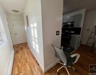 449 Lexington Avenue - Photo Thumbnail 8