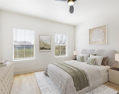 330 Las Colinas Boulevard E - Photo Thumbnail 11