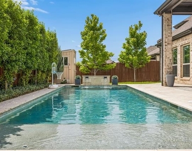 2618 Fair Oaks Avenue - Photo Thumbnail 35