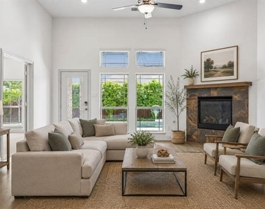 2618 Fair Oaks Avenue - Photo Thumbnail 7