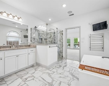 2618 Fair Oaks Avenue - Photo Thumbnail 24