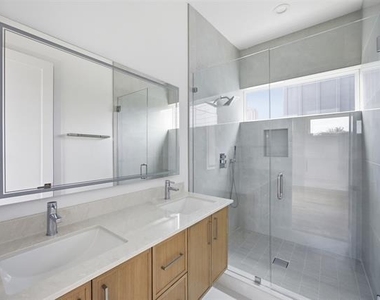 4605 Belmont Avenue - Photo Thumbnail 19