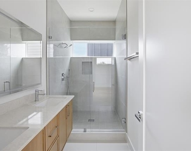 4605 Belmont Avenue - Photo Thumbnail 20