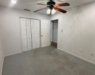 1717 Pemelton Drive - Photo Thumbnail 17