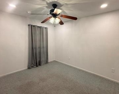 1717 Pemelton Drive - Photo Thumbnail 16