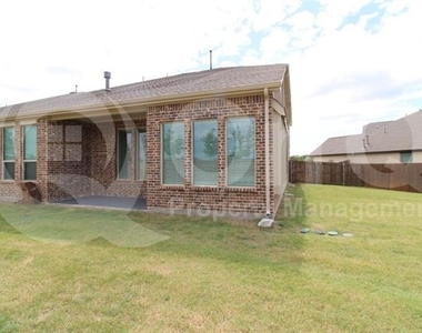 7324 Black Cherry Lane - Photo Thumbnail 4