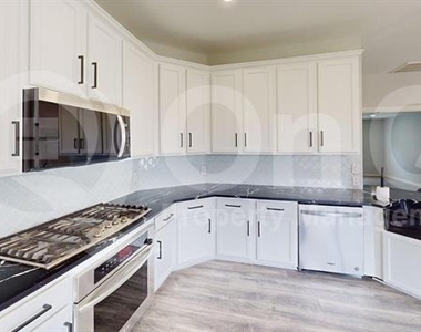 6501 Matson Drive - Photo Thumbnail 10