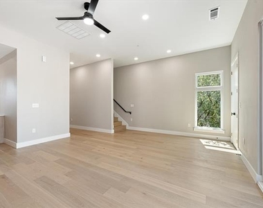 4060 Spring Valley Road - Photo Thumbnail 13