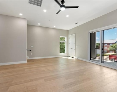 4060 Spring Valley Road - Photo Thumbnail 12