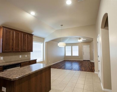 709 Alder Drive - Photo Thumbnail 10