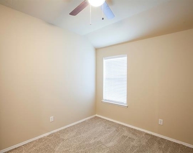 709 Alder Drive - Photo Thumbnail 18