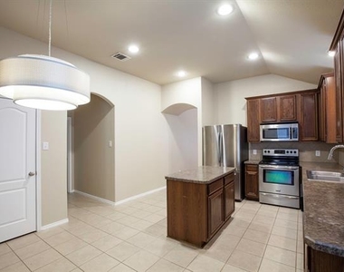 709 Alder Drive - Photo Thumbnail 14
