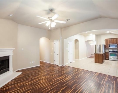 709 Alder Drive - Photo Thumbnail 2