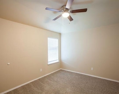 709 Alder Drive - Photo Thumbnail 22