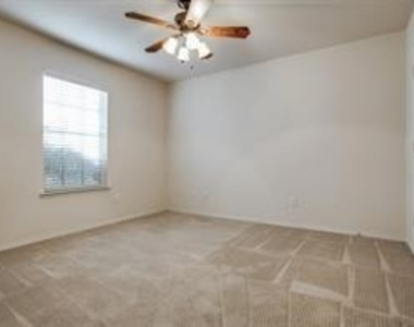 12911 Balez Drive - Photo Thumbnail 10