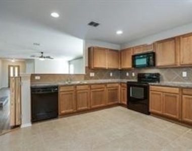12911 Balez Drive - Photo Thumbnail 15