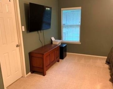 12911 Balez Drive - Photo Thumbnail 27