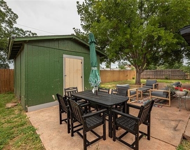 2601 N Willis Street - Photo Thumbnail 28