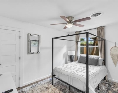 2601 N Willis Street - Photo Thumbnail 18