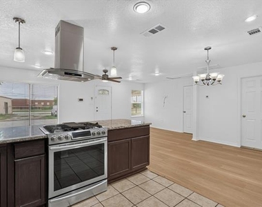 5301 Scoggins Street - Photo Thumbnail 11