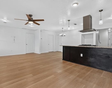 5301 Scoggins Street - Photo Thumbnail 6