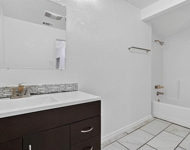 5301 Scoggins Street - Photo Thumbnail 27