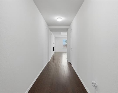 2207 Heaton Street - Photo Thumbnail 1
