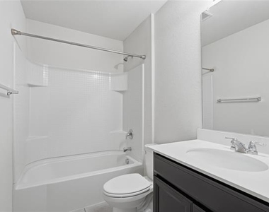 2207 Heaton Street - Photo Thumbnail 3