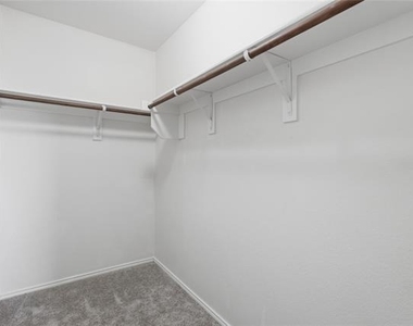 2207 Heaton Street - Photo Thumbnail 11