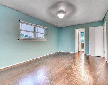 1619 Marquette Drive - Photo Thumbnail 15