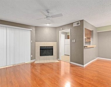 4327 Madera Road - Photo Thumbnail 4