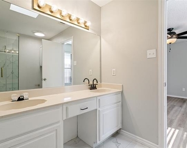 1712 E Peters Colony Road - Photo Thumbnail 20