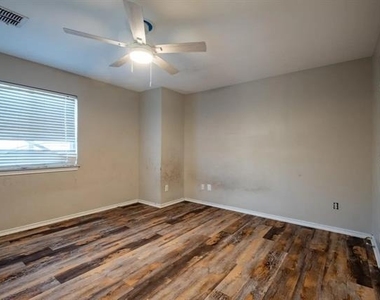 2808 High Pointe Boulevard - Photo Thumbnail 20