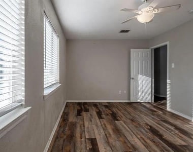 2808 High Pointe Boulevard - Photo Thumbnail 23