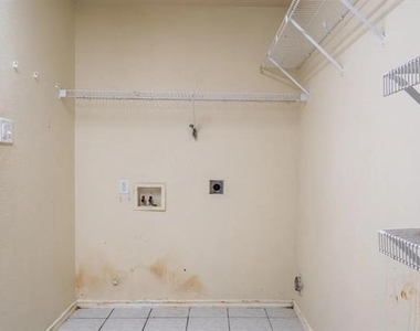 2808 High Pointe Boulevard - Photo Thumbnail 37