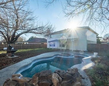 2808 High Pointe Boulevard - Photo Thumbnail 6