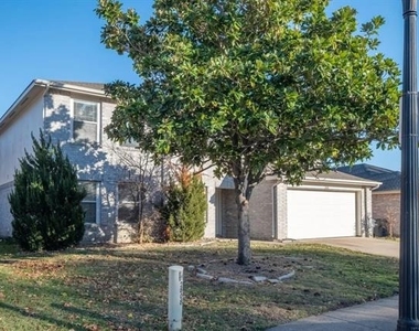 2808 High Pointe Boulevard - Photo Thumbnail 2
