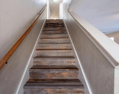 2808 High Pointe Boulevard - Photo Thumbnail 17
