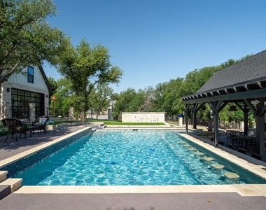 110 Quiet Hill Circle - Photo Thumbnail 5